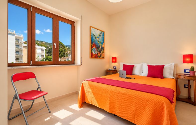 sorrento house experince cover